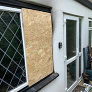 emergency glazier